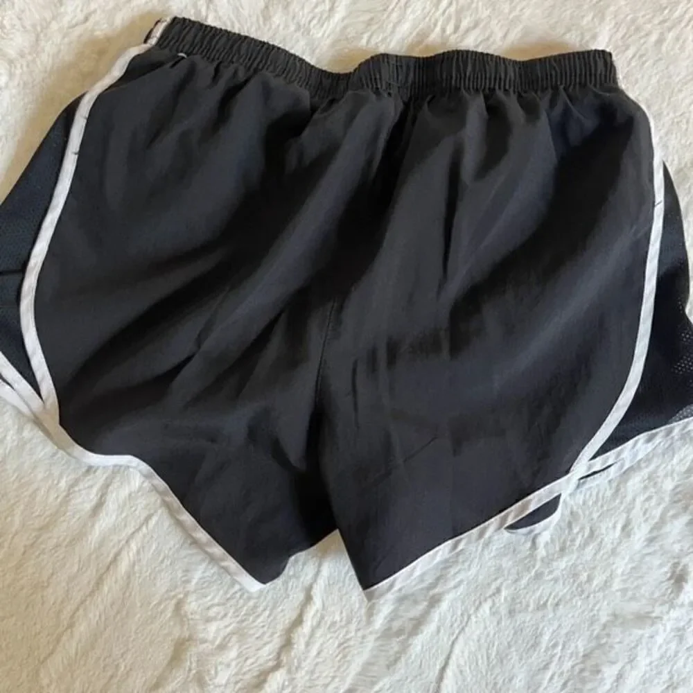 Nike Lined Track Shorts Kids Size Medium